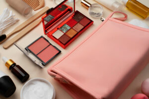 pouch make up