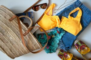 warna pakaian untuk ke pantai