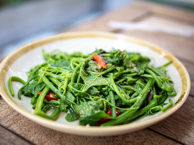 Tips menumis kangkung